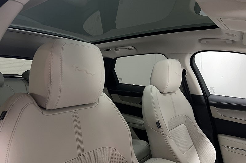 Used Jaguar F-Pace 2023 for sale - 77653276: Photo 27