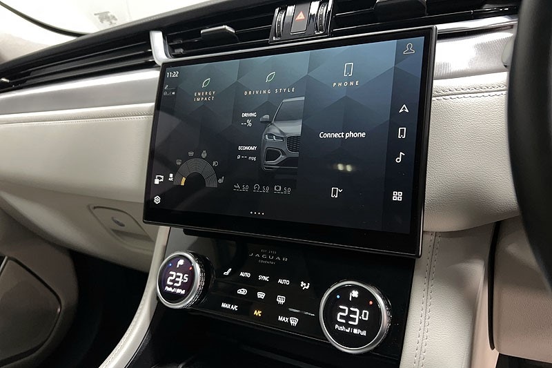 Used Jaguar F-Pace 2023 for sale - 77653276: Photo 32