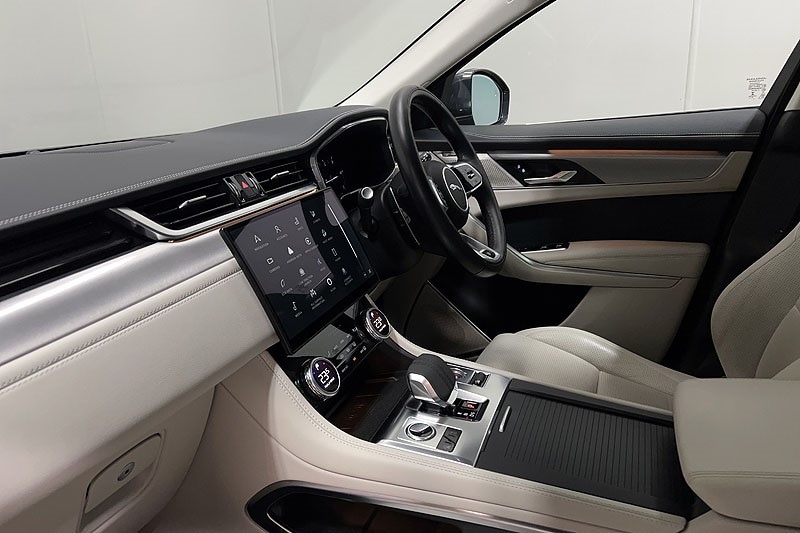 Used Jaguar F-Pace 2023 for sale - 77653276: Photo 41