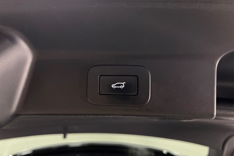 Used Jaguar F-Pace 2023 for sale - 77653276: Photo 49