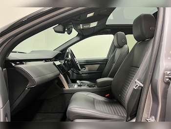 Used Land Rover Discovery Sport 2024 for sale - 77103443: Photo