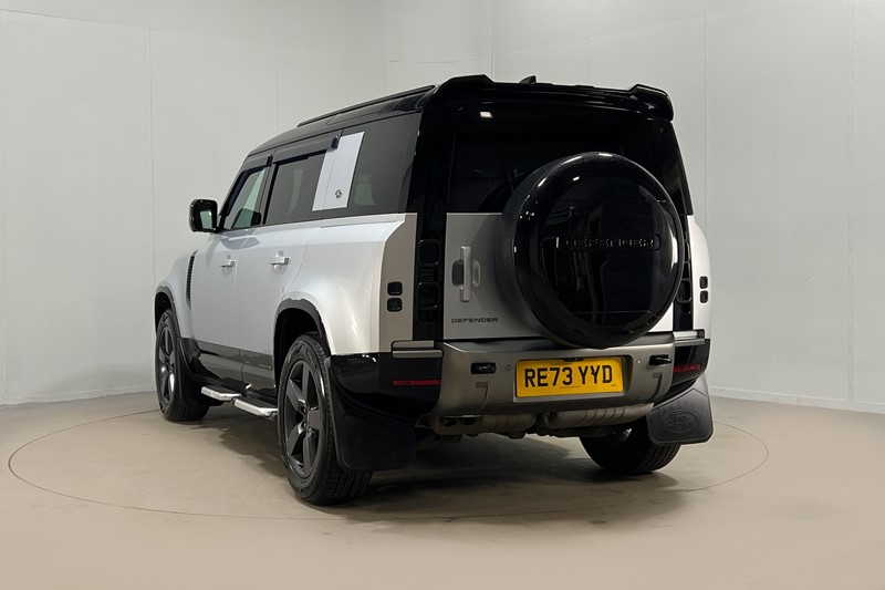 Used Land Rover Defender 2023 for sale - 77545422: Photo 2
