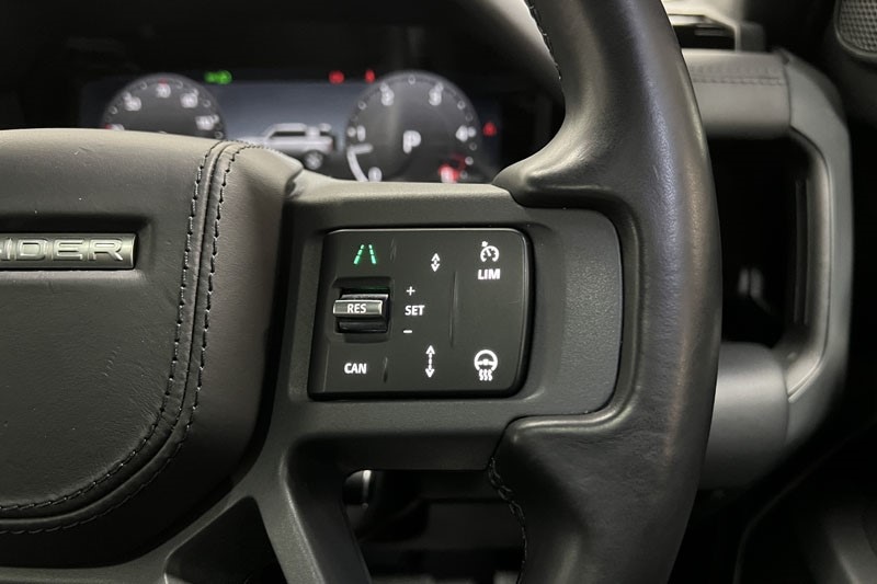 Used Land Rover Defender 2023 for sale - 77545422: Photo 30