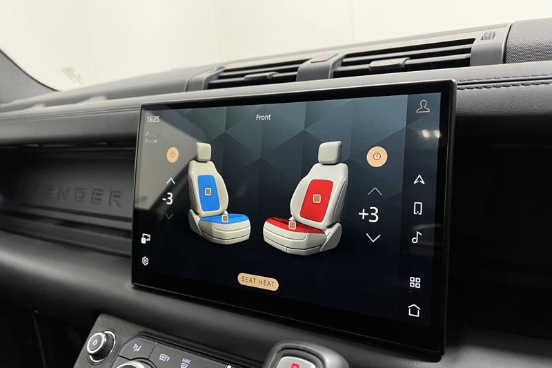 Used Land Rover Defender 2023 for sale - 77545422: Photo 38