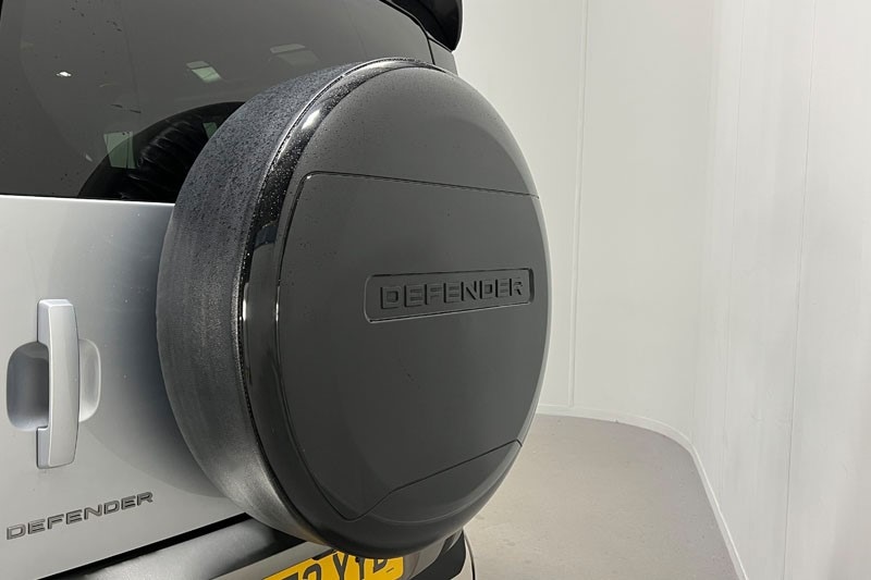 Used Land Rover Defender 2023 for sale - 77545422: Photo 44