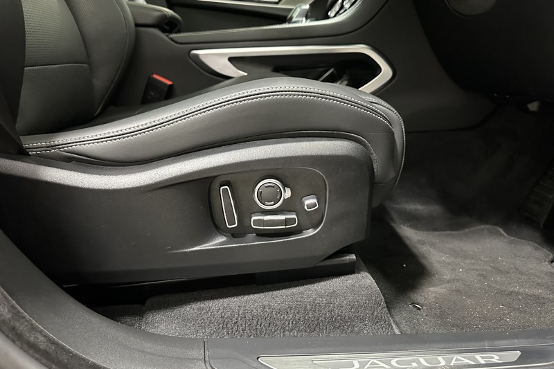 Used Jaguar F-Pace 2024 for sale - 77679007: Photo 25