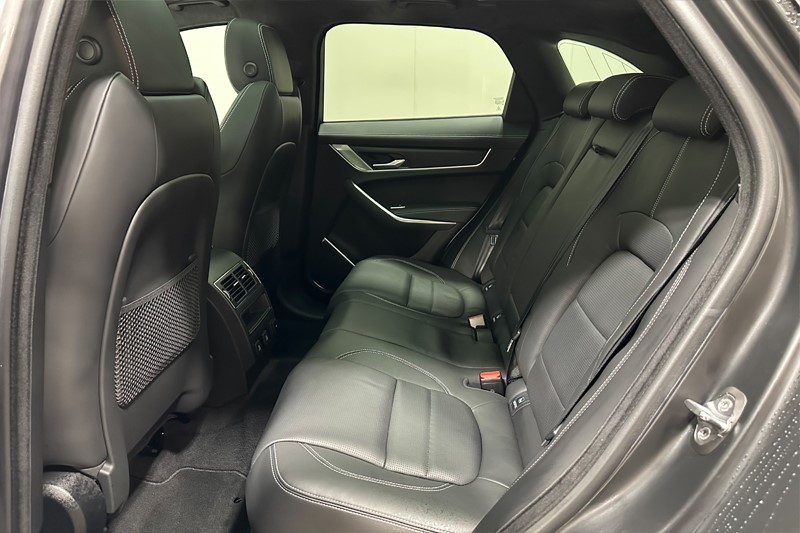 Used Jaguar F-Pace 2024 for sale - 77679007: Photo 4
