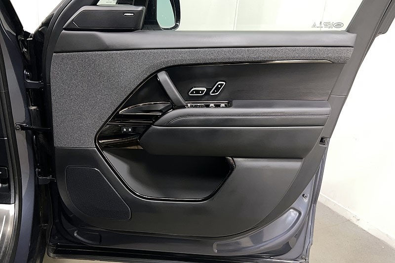 Used Land Rover Range Rover Sport 2025 for sale - 77848230: Photo 21