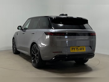 Used Land Rover Range Rover Sport 2025 for sale - 78801032: Photo