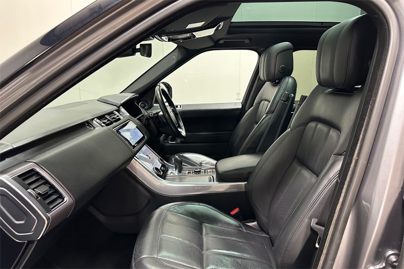 Used Land Rover Range Rover Sport 2020 for sale - 78053247: Photo 3