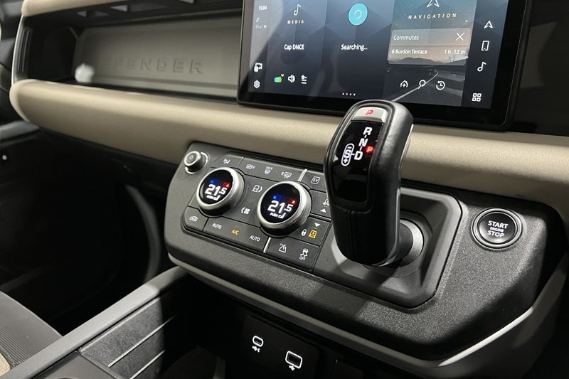 Used Land Rover Defender 2022 for sale - 78028130: Photo 13