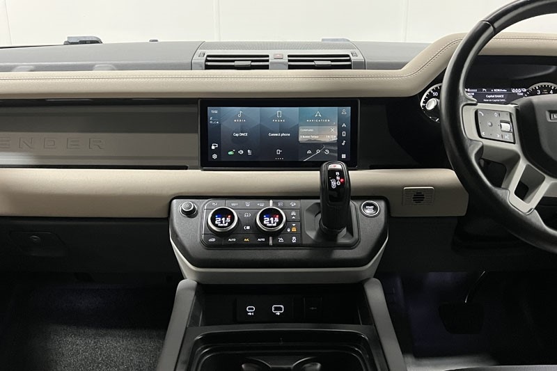 Used Land Rover Defender 2022 for sale - 78028130: Photo 14