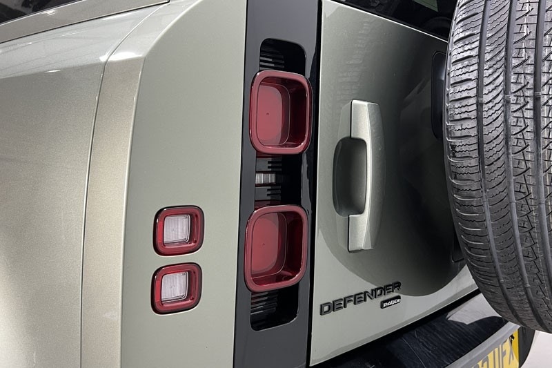 Used Land Rover Defender 2022 for sale - 78028130: Photo 19