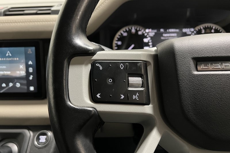 Used Land Rover Defender 2022 for sale - 78028130: Photo 26