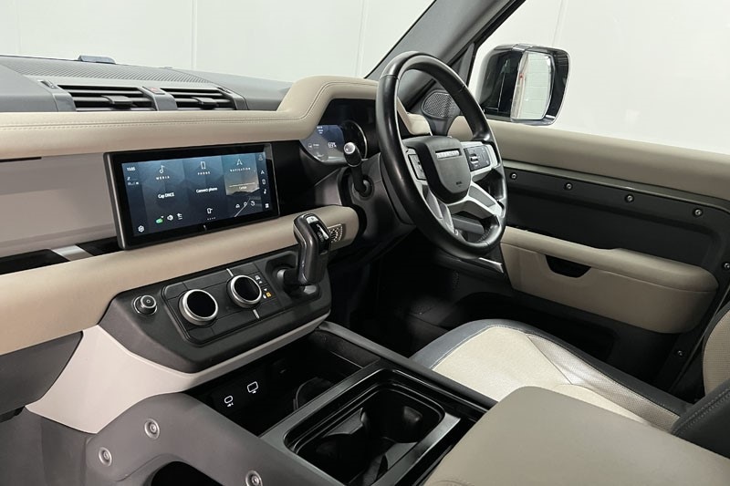 Used Land Rover Defender 2022 for sale - 78028130: Photo 35