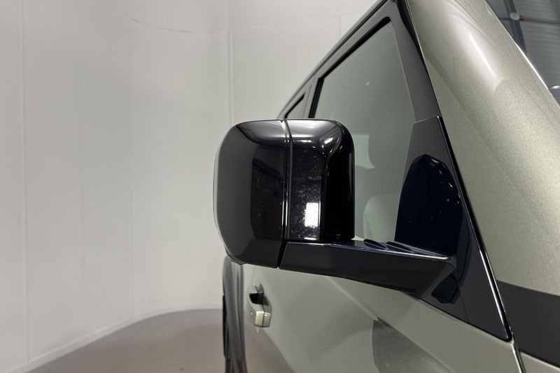 Used Land Rover Defender 2022 for sale - 78028130: Photo 42