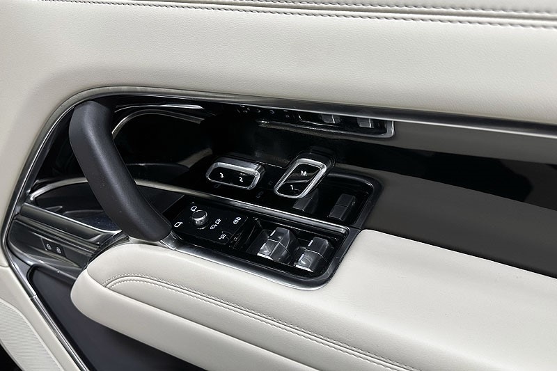 Used Land Rover Range Rover 2024 for sale - 76982504: Photo 22