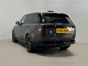 Used Land Rover Range Rover 2024 for sale - 76982504: Photo