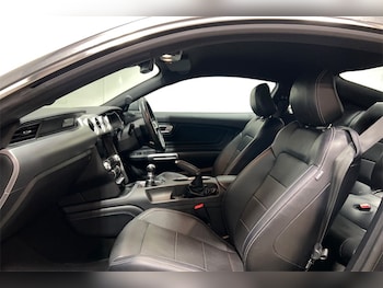 Used Ford Mustang 2018 for sale - 79102000: Photo