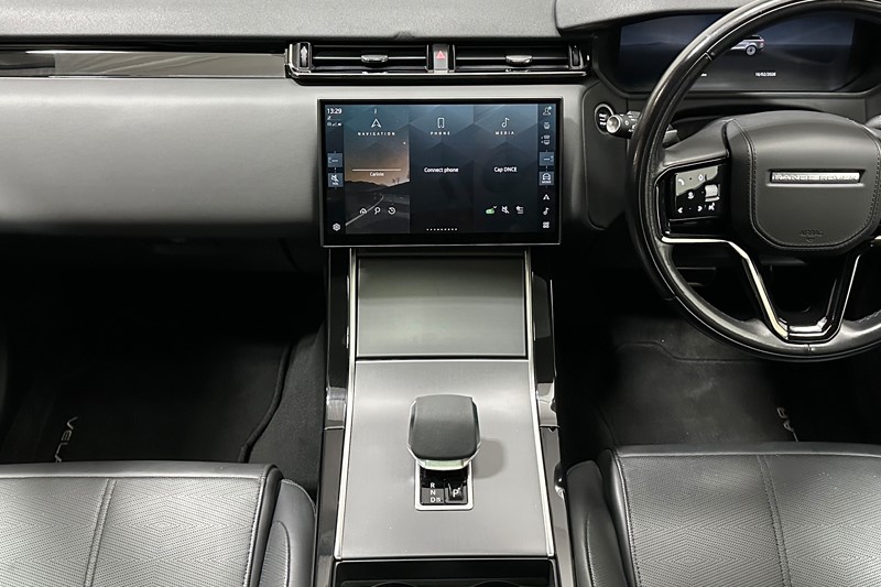 Used Land Rover Range Rover Velar 2023 for sale - 77570196: Photo 15