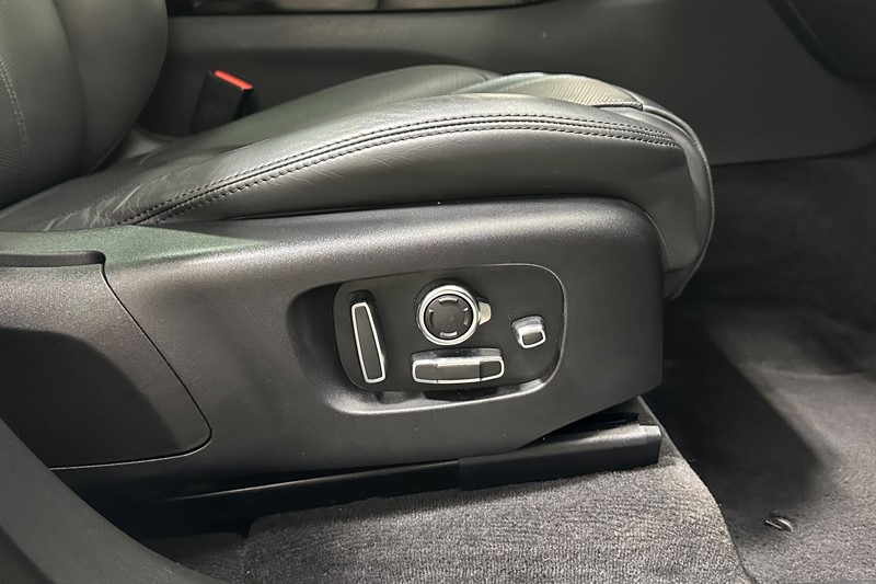 Used Land Rover Range Rover Velar 2023 for sale - 77570196: Photo 26