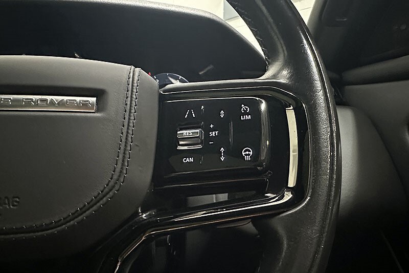 Used Land Rover Range Rover Velar 2023 for sale - 77570196: Photo 32