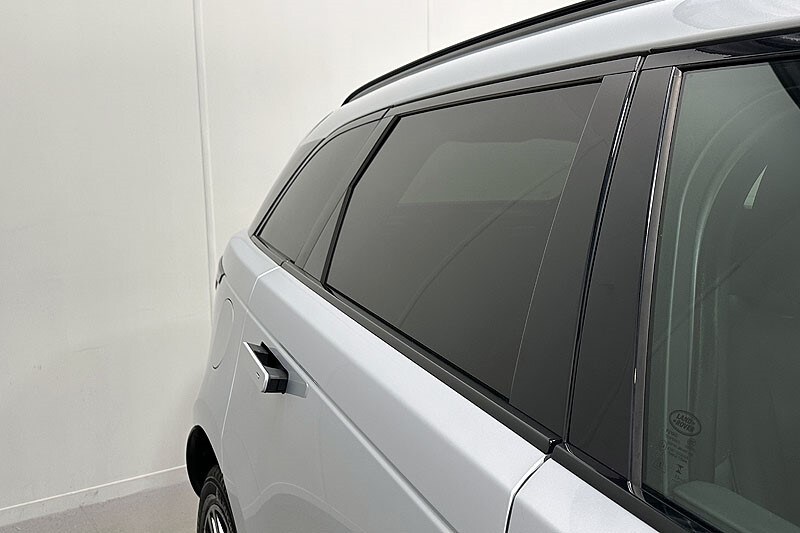 Used Land Rover Range Rover Velar 2023 for sale - 77570196: Photo 52