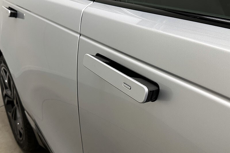 Used Land Rover Range Rover Velar 2023 for sale - 77570196: Photo 53