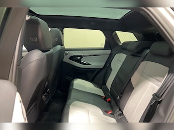 Used Land Rover Range Rover Evoque 2022 for sale - 76981727: Photo