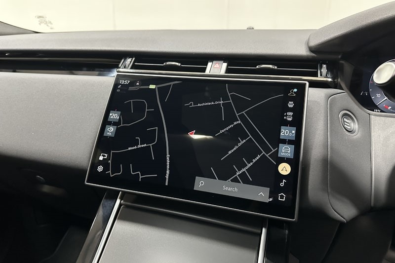 Used Land Rover Range Rover Velar 2025 for sale - 76980950: Photo 11