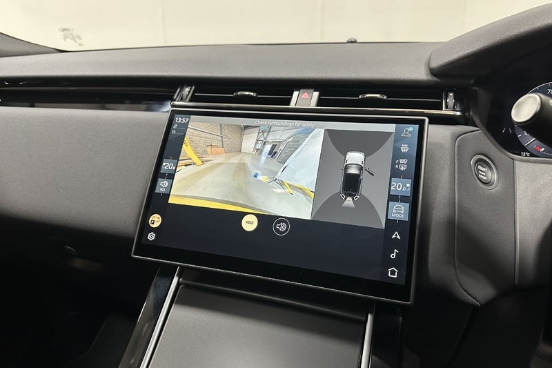 Used Land Rover Range Rover Velar 2025 for sale - 76980950: Photo 12