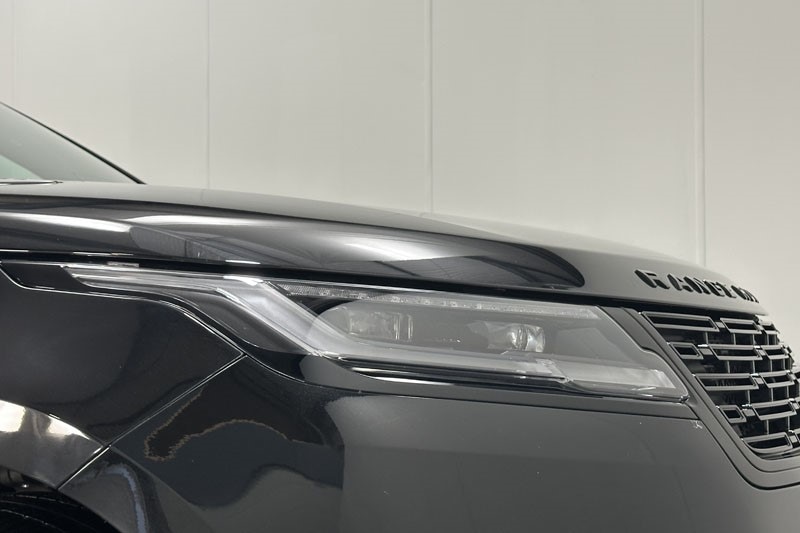 Used Land Rover Range Rover Velar 2025 for sale - 76980950: Photo 17