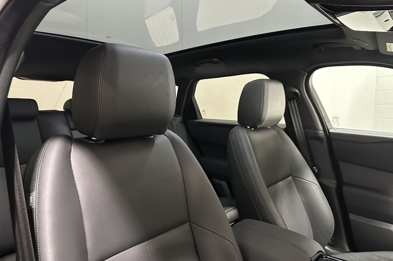 Used Land Rover Range Rover Velar 2025 for sale - 76980950: Photo 27