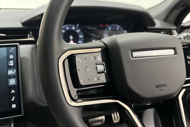 Used Land Rover Range Rover Velar 2025 for sale - 76980950: Photo 28