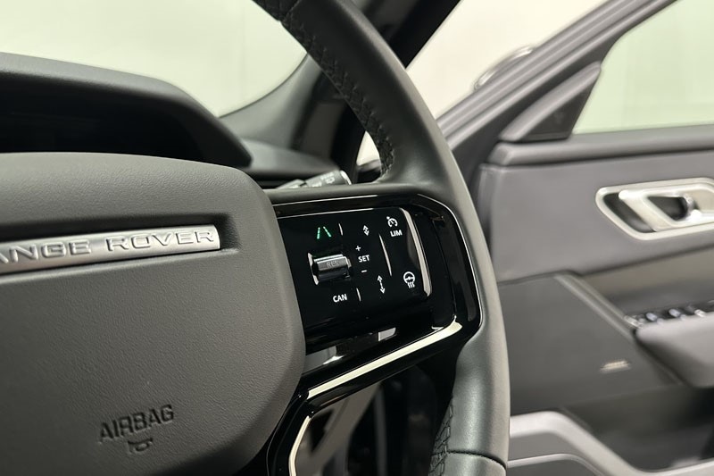 Used Land Rover Range Rover Velar 2025 for sale - 76980950: Photo 29