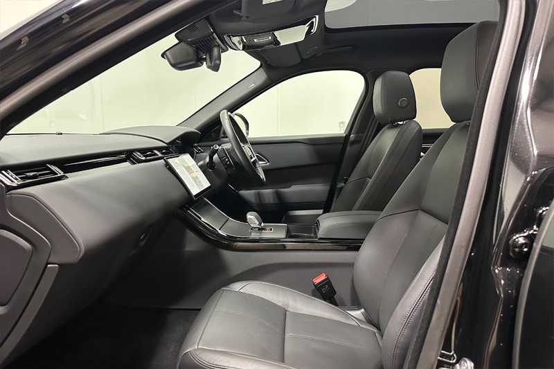 Used Land Rover Range Rover Velar 2025 for sale - 76980950: Photo 3