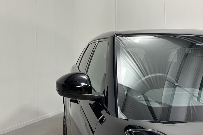 Used Land Rover Range Rover Velar 2025 for sale - 76980950: Photo 48