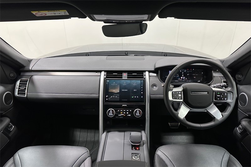 Used Land Rover Discovery 2025 for sale - 78190438: Photo 10