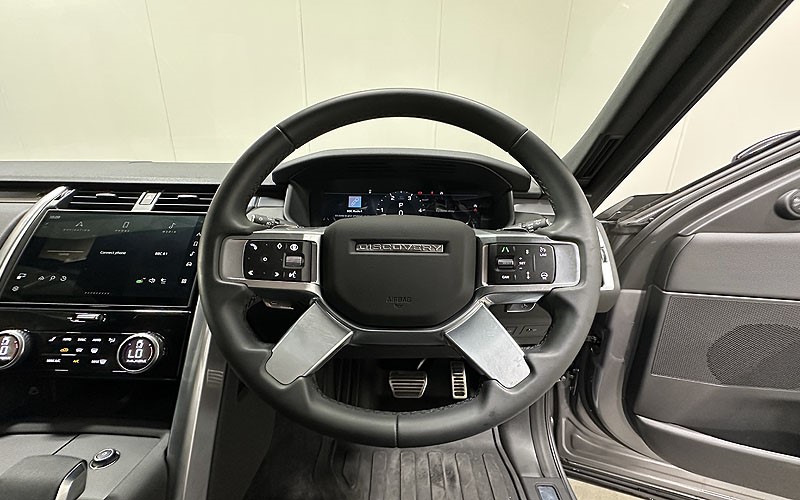 Used Land Rover Discovery 2025 for sale - 78190438: Photo 16