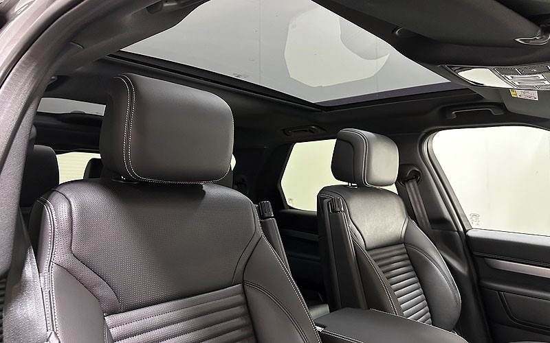 Used Land Rover Discovery 2025 for sale - 78190438: Photo 30