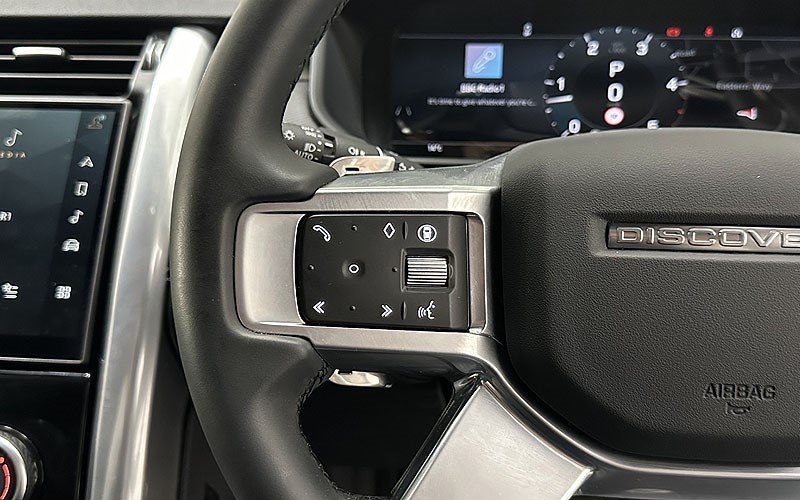 Used Land Rover Discovery 2025 for sale - 78190438: Photo 31