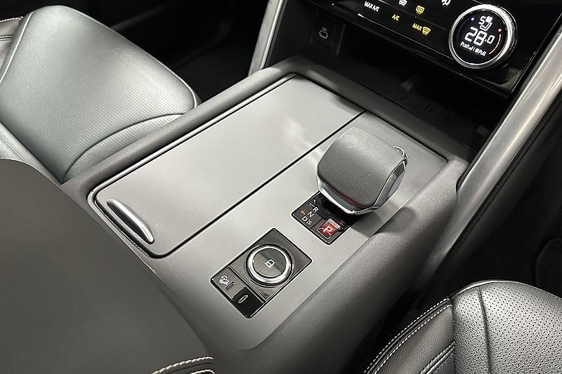 Used Land Rover Discovery 2025 for sale - 76982194: Photo 13