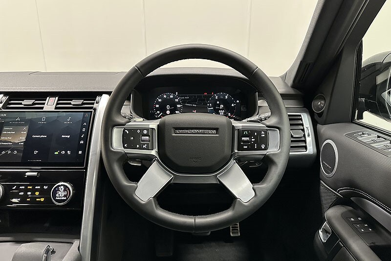 Used Land Rover Discovery 2025 for sale - 76982194: Photo 15