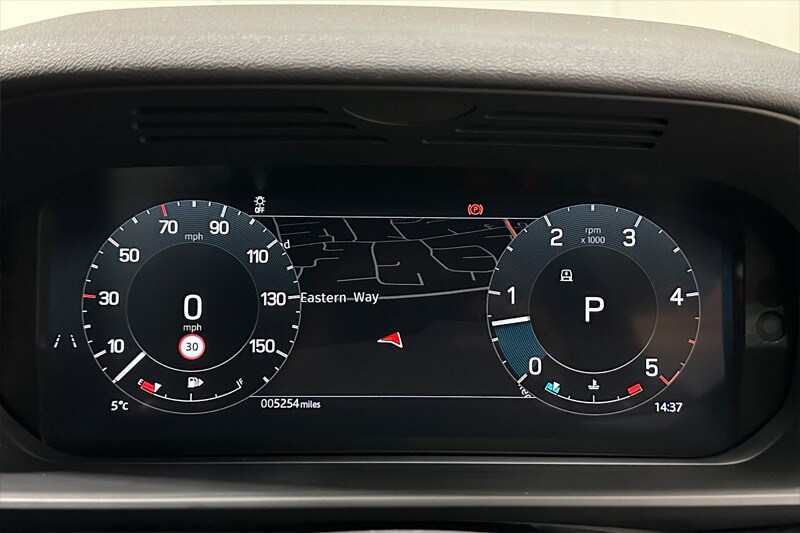 Used Land Rover Discovery 2025 for sale - 76982194: Photo 16