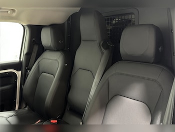 Used Land Rover Defender 2023 for sale - 79136958: Photo