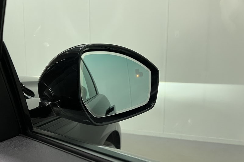 Used Land Rover Range Rover Evoque 2025 for sale - 77844767: Photo 23