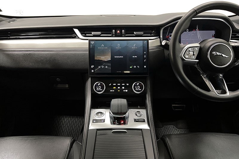 Used Jaguar F-Pace 2024 for sale - 77848225: Photo 14