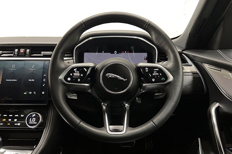 Used Jaguar F-Pace 2024 for sale - 77848225: Photo 15