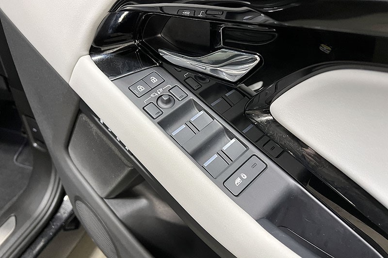 Used Land Rover Range Rover Evoque 2025 for sale - 77170633: Photo 22