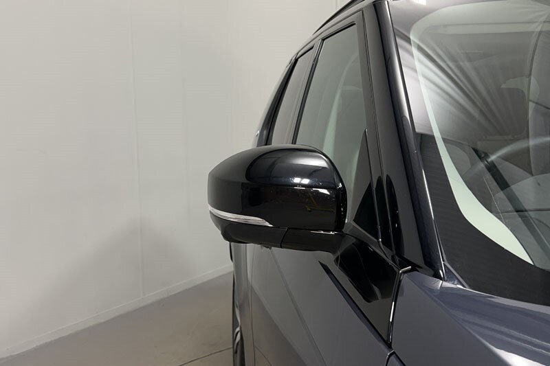 Used Land Rover Discovery 2024 for sale - 77581525: Photo 64